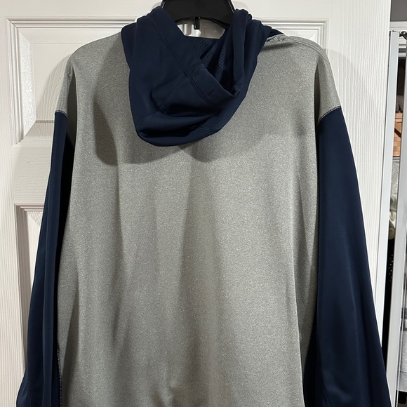 Grey Nike Hoodie XXL - Picture 2 of 4